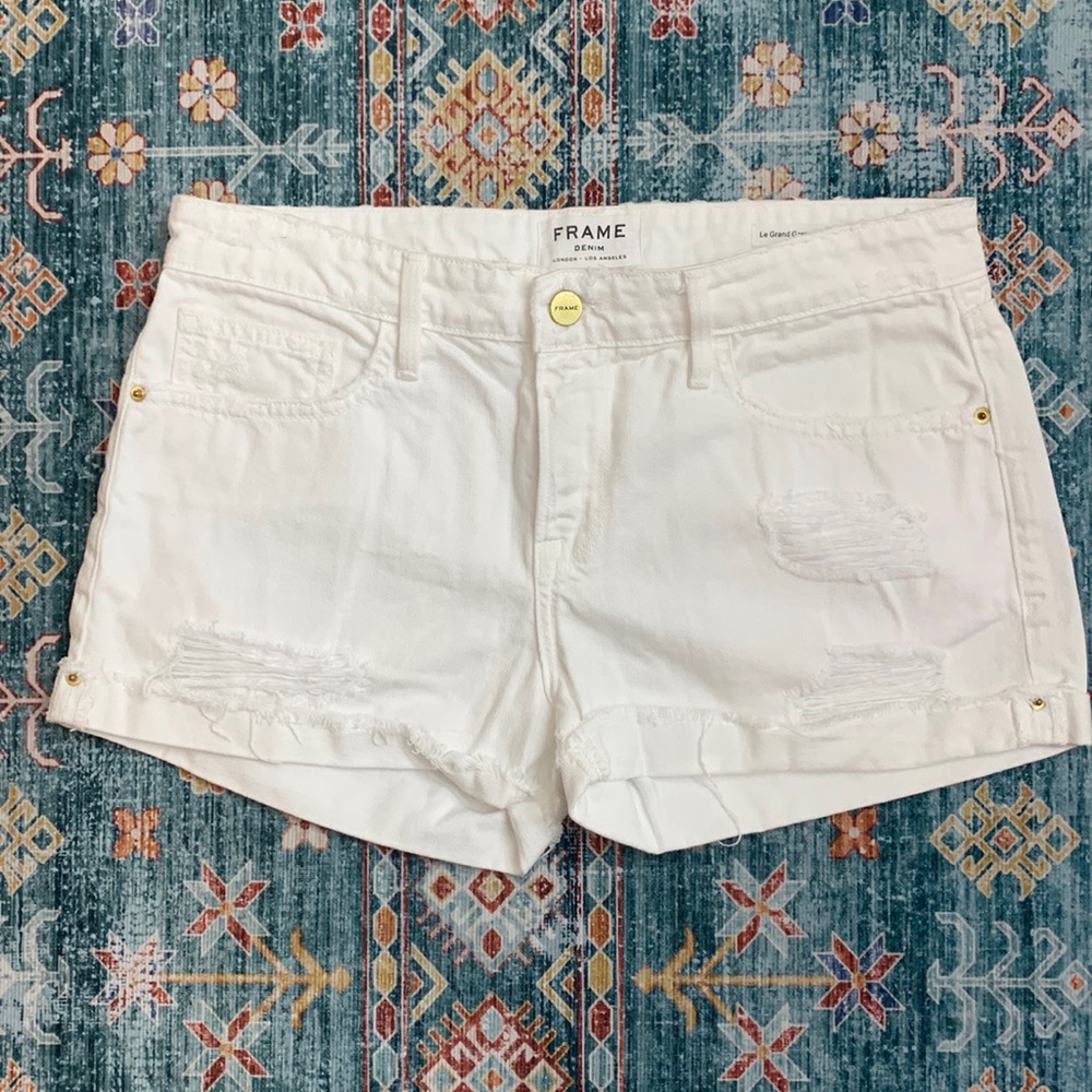 FRAME denim distressed short.  Size 26. NWOT. ♥️